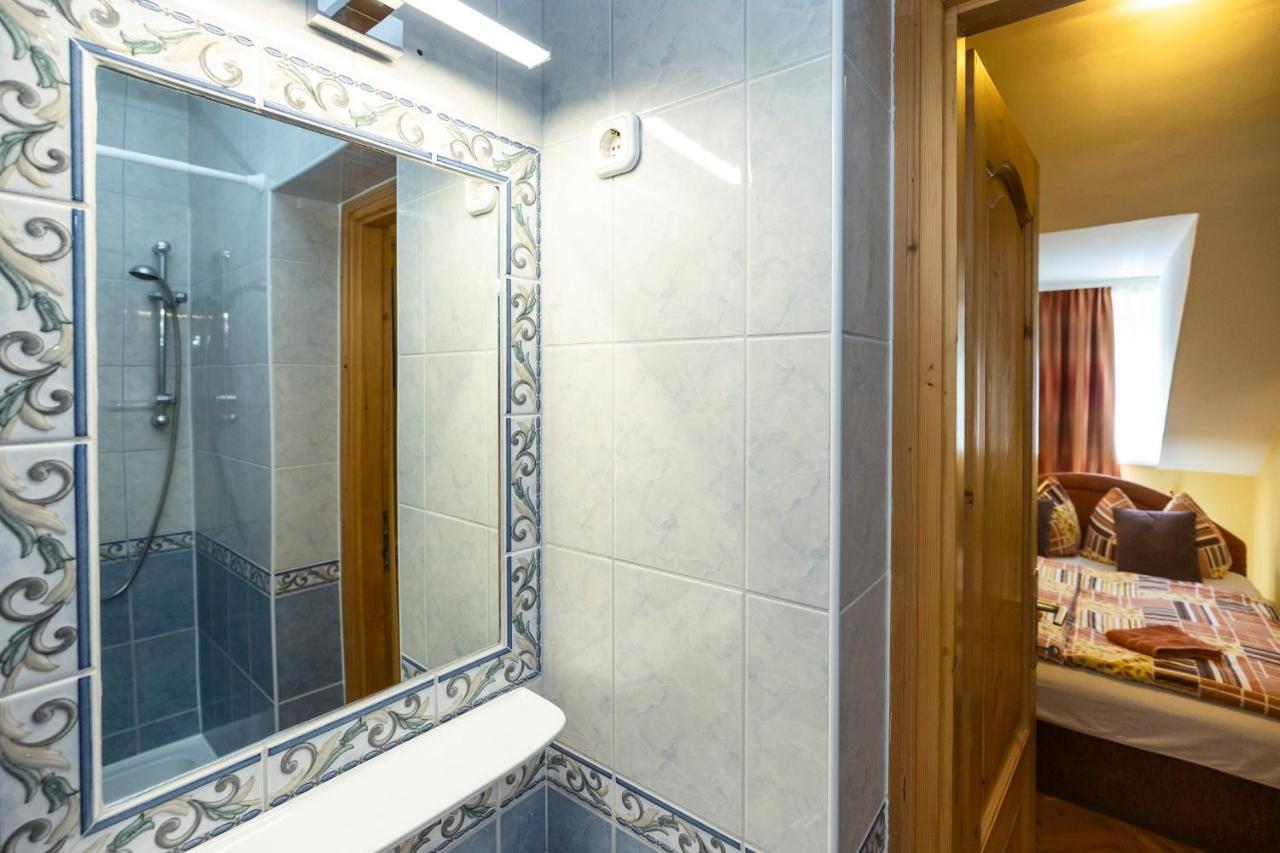 Cecey Vendeghaz Bed & Breakfast Eğri Dış mekan fotoğraf