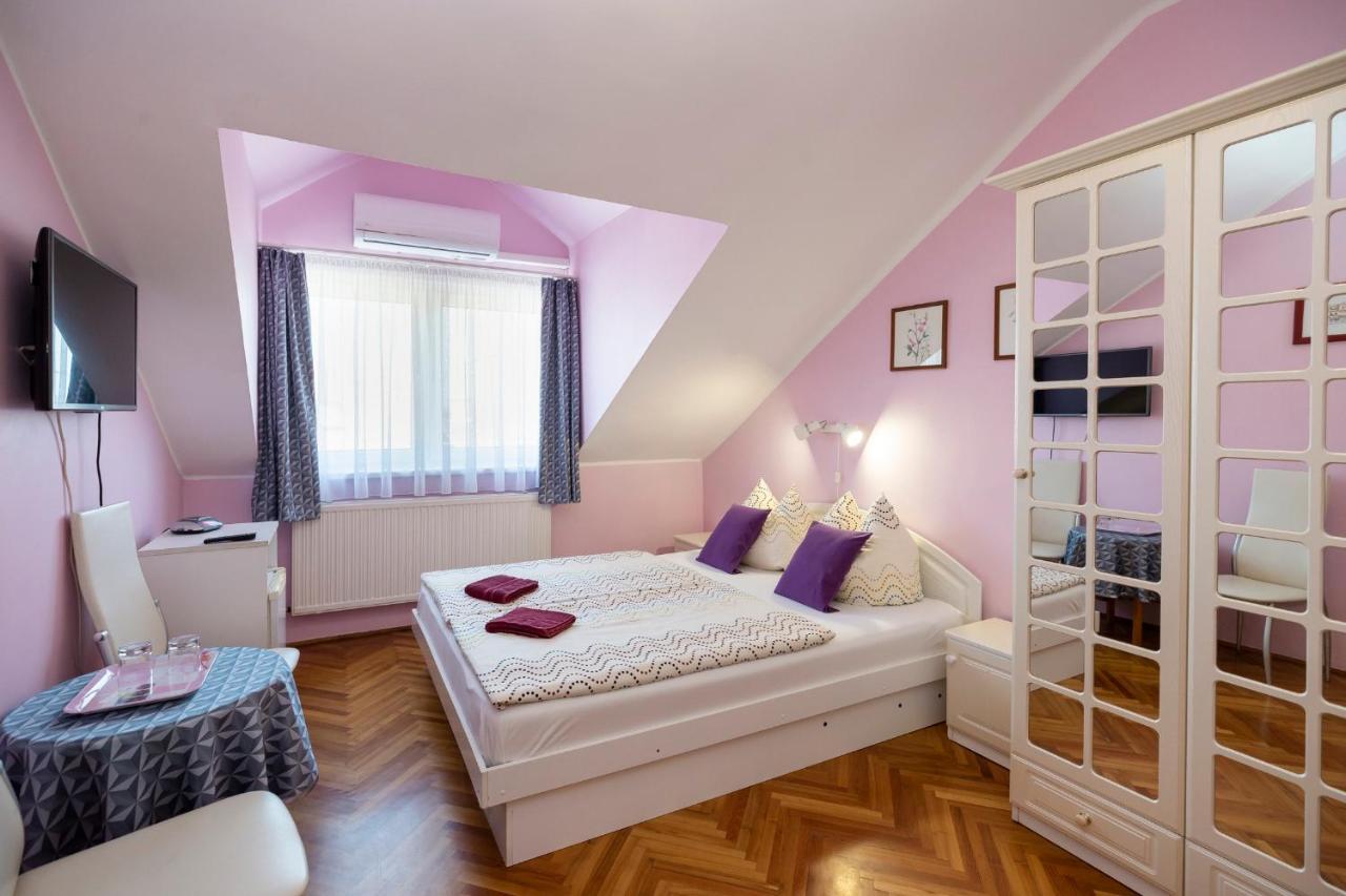 Cecey Vendeghaz Bed & Breakfast Eğri Dış mekan fotoğraf