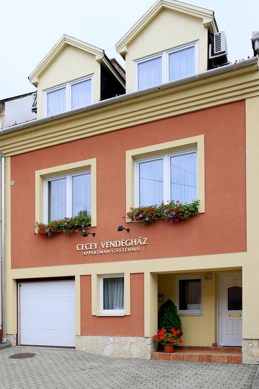 Cecey Vendeghaz Bed & Breakfast Eğri Dış mekan fotoğraf